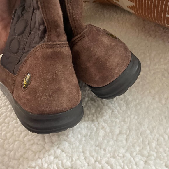 Coach Talen Suede & Fur Quilted Snow Boots Brown - Picture 5 of 7